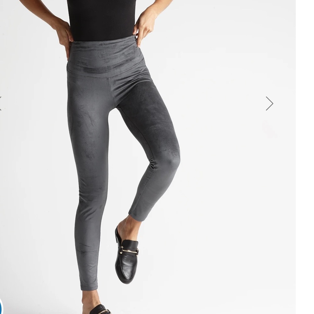Yummie suede touch Leggings NWT